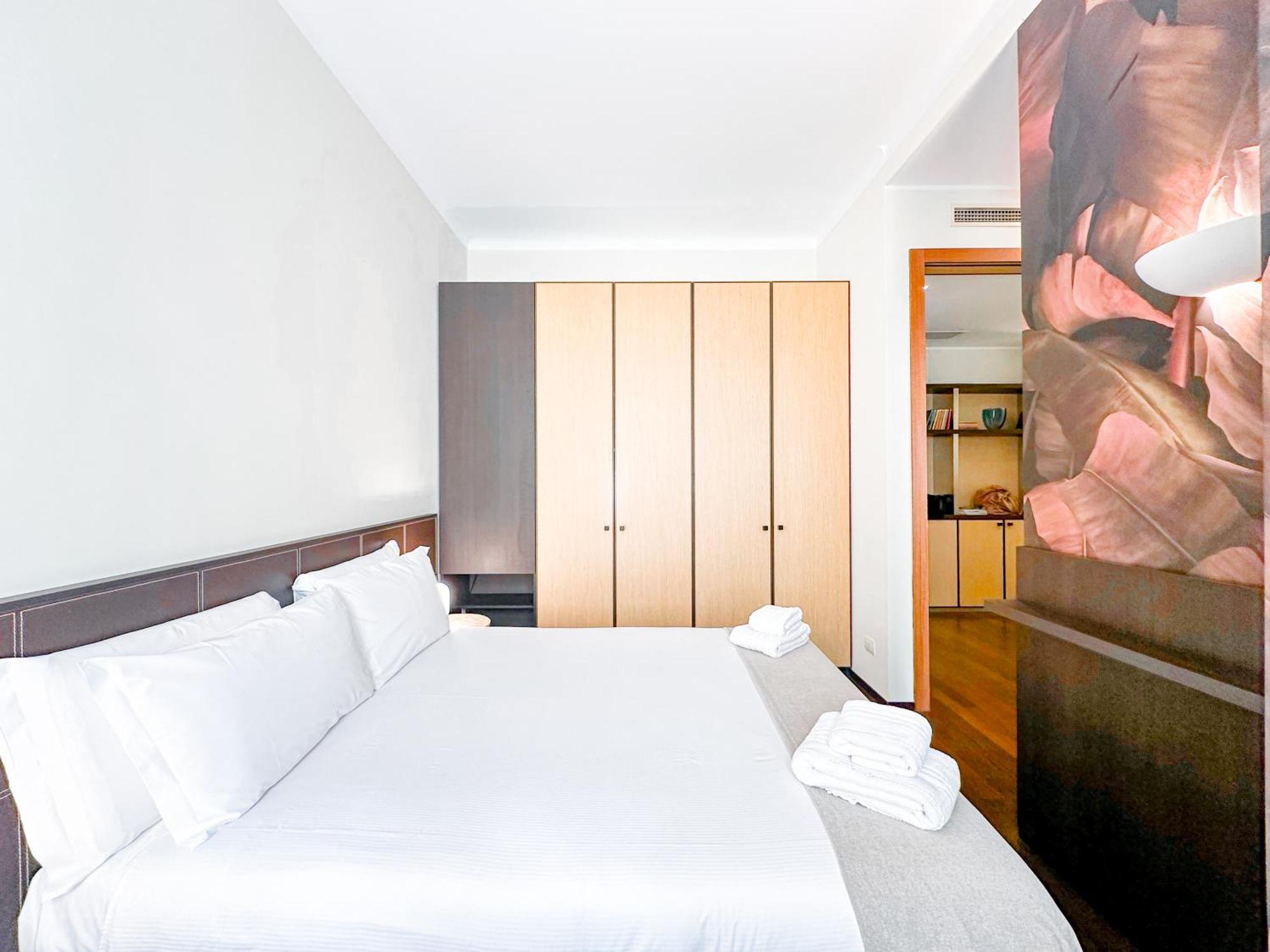 Fontana Suites - 15 Min Dal Duomo Milan Room photo