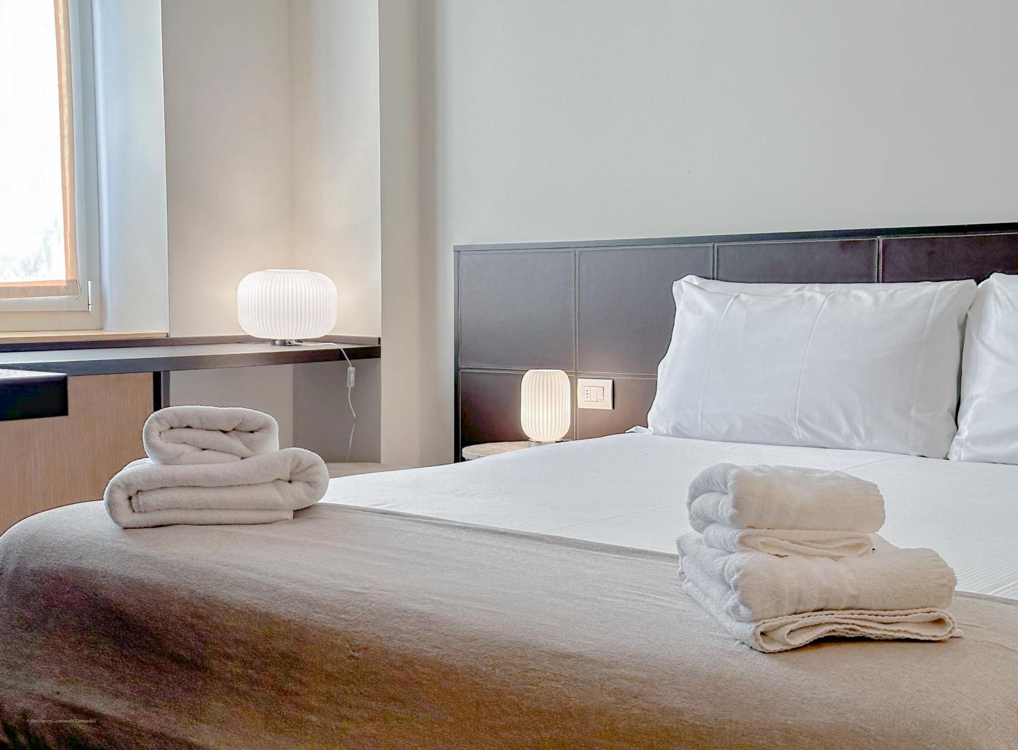 Fontana Suites - 15 Min Dal Duomo Milan Exterior photo